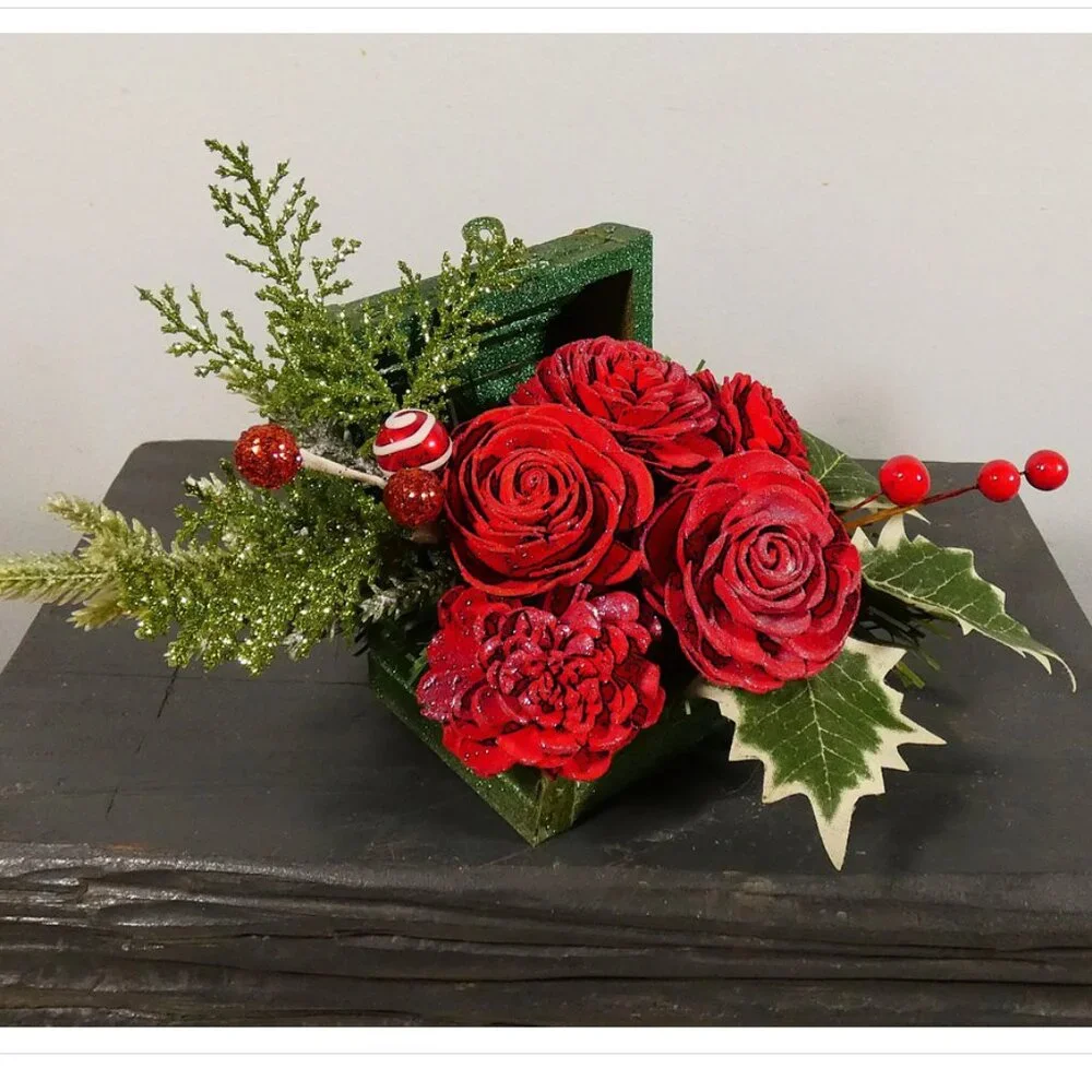 Sparkling small wood, suitcase, trunk, treasure chest, w/Sola sparkling roses